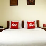 Zen Rooms Cipaganti